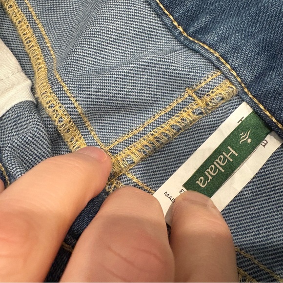 Halara Flex High-Waisted Jeans - Picture 6 of 11